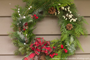 completed-wreath-5752